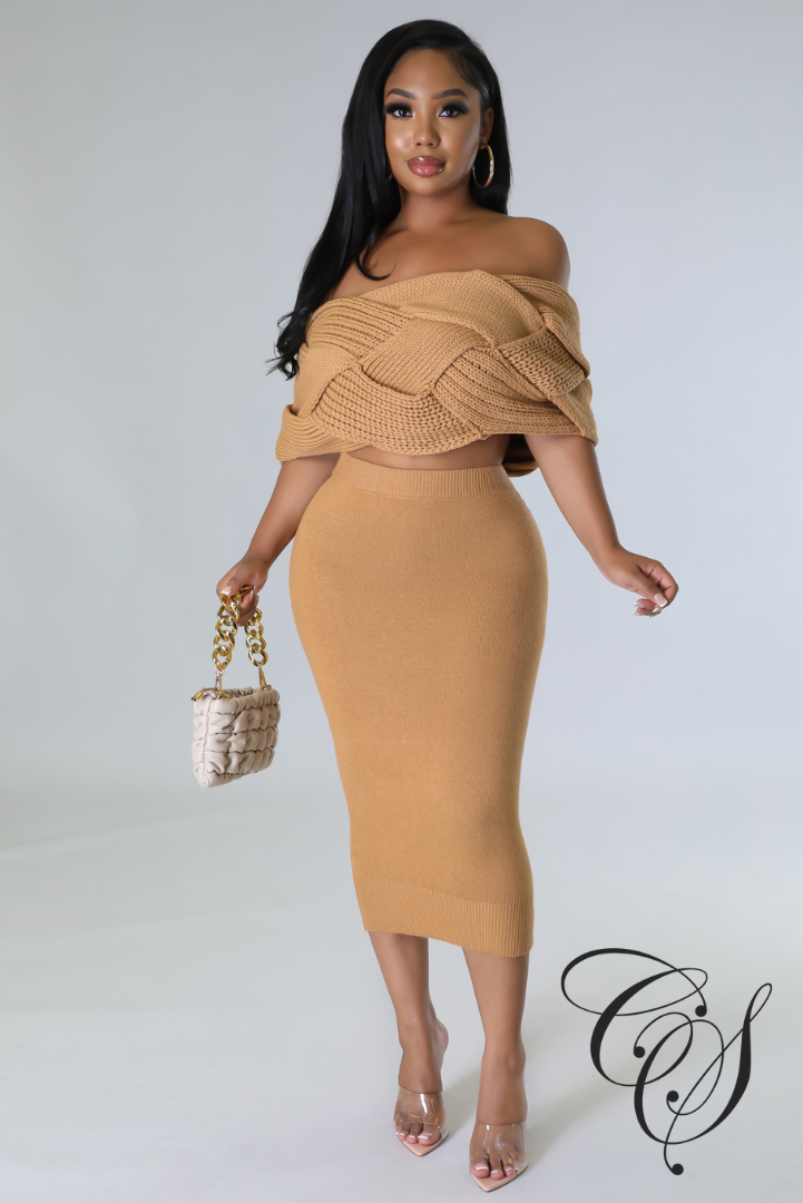 Dariana Chunky Cable Knit Skirt Set