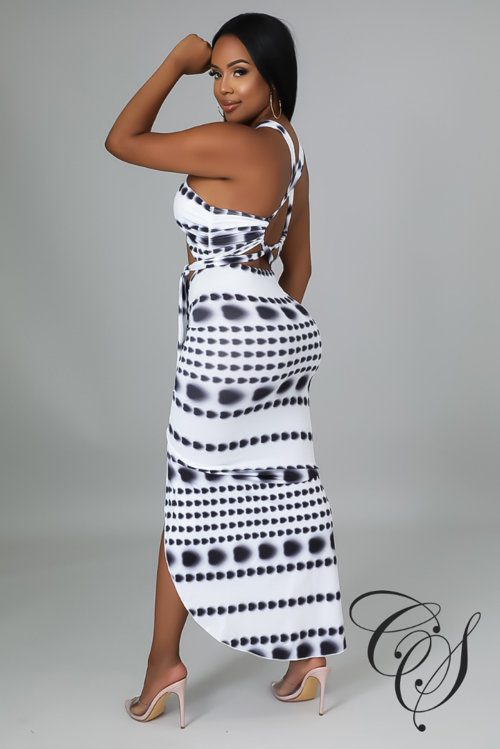 Melia Monochrome Print Halterneck Detail Bodycon Dress